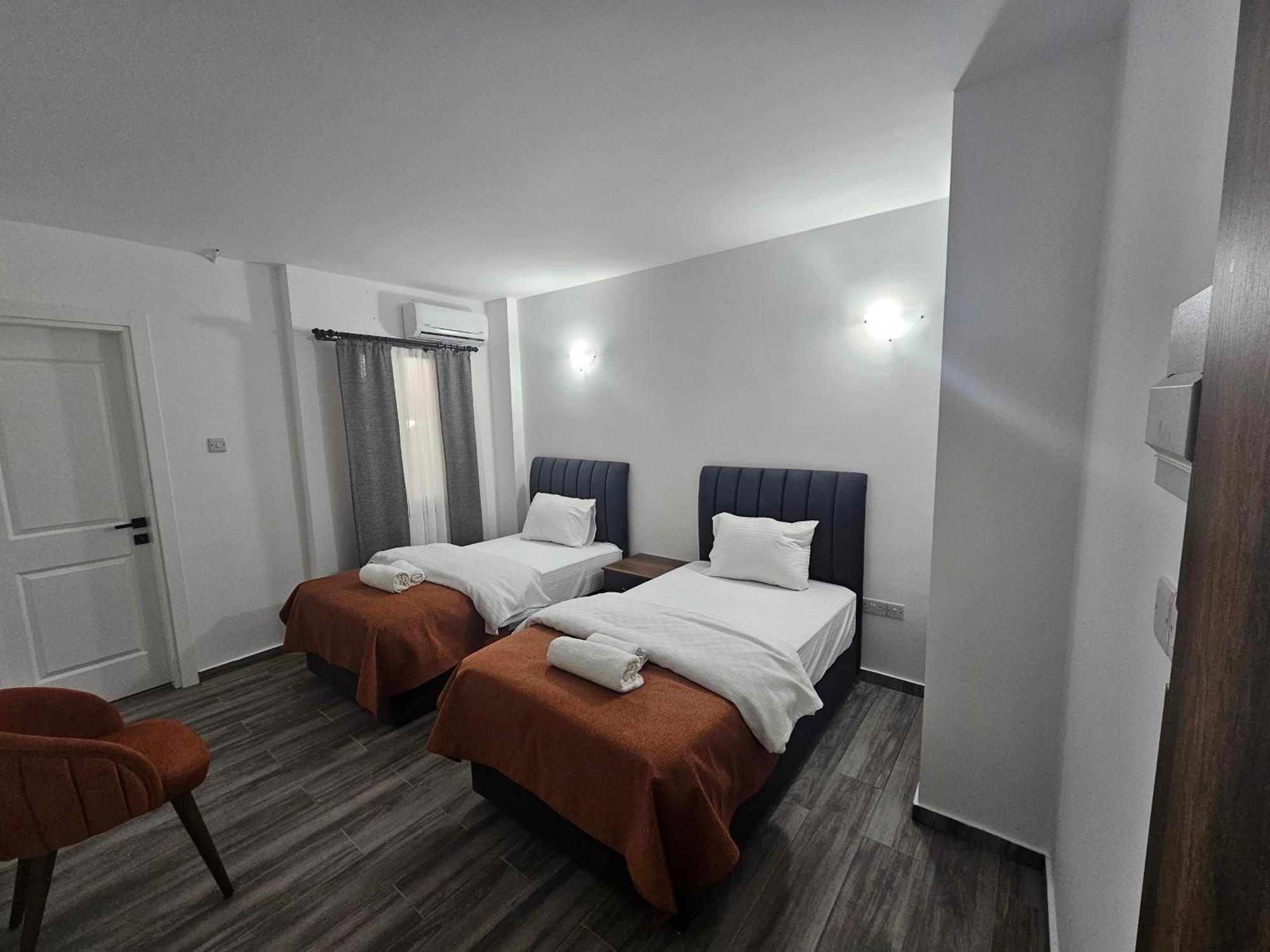 Cyprus Harbour Suites Кирения Экстерьер фото